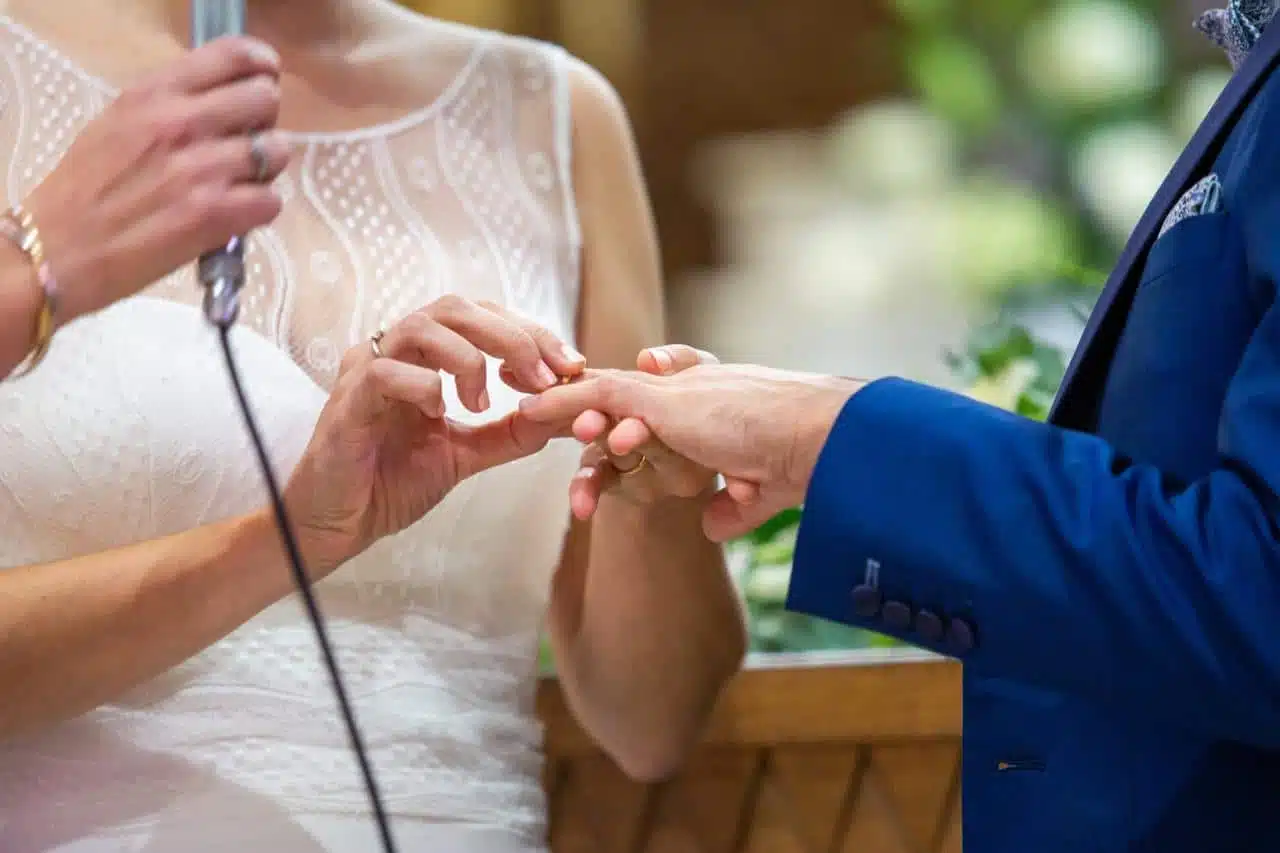 Ce qui change après le mariage : les avantages administratifs