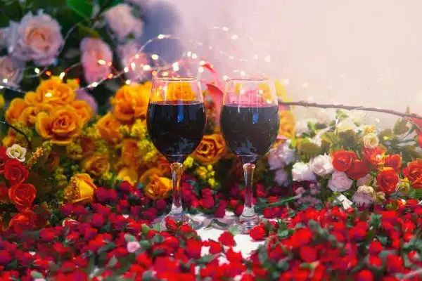 Créez une ambiance romantique avec ces indispensables éléments de décoration